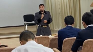Олоҥхо күнэ бэлиэтэннэ