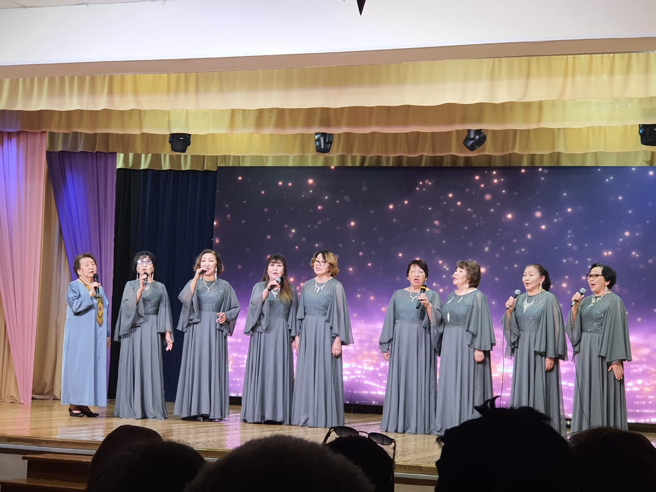 Хамаҕаттаҕа ураты БЫРАЙЫАК